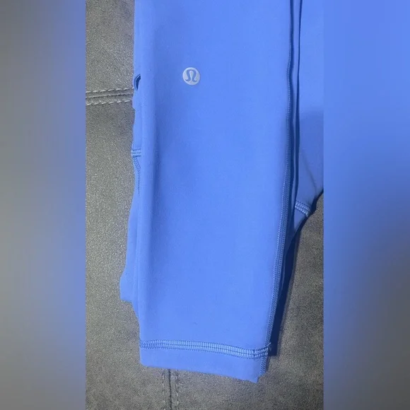 Lululemon Wunder Train HR Leggings with pockeys 25” - Picture 5 of 6